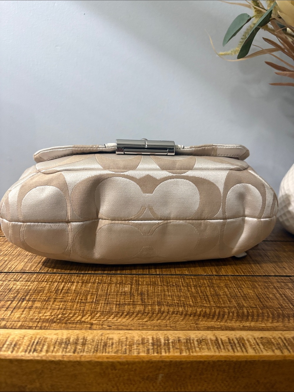 Coach Cream Signature Canvas Shoulder Bag with Removable Strap - Picture 13 of 13